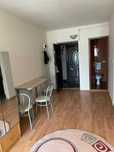 Dau în chirie apartament cu o camera