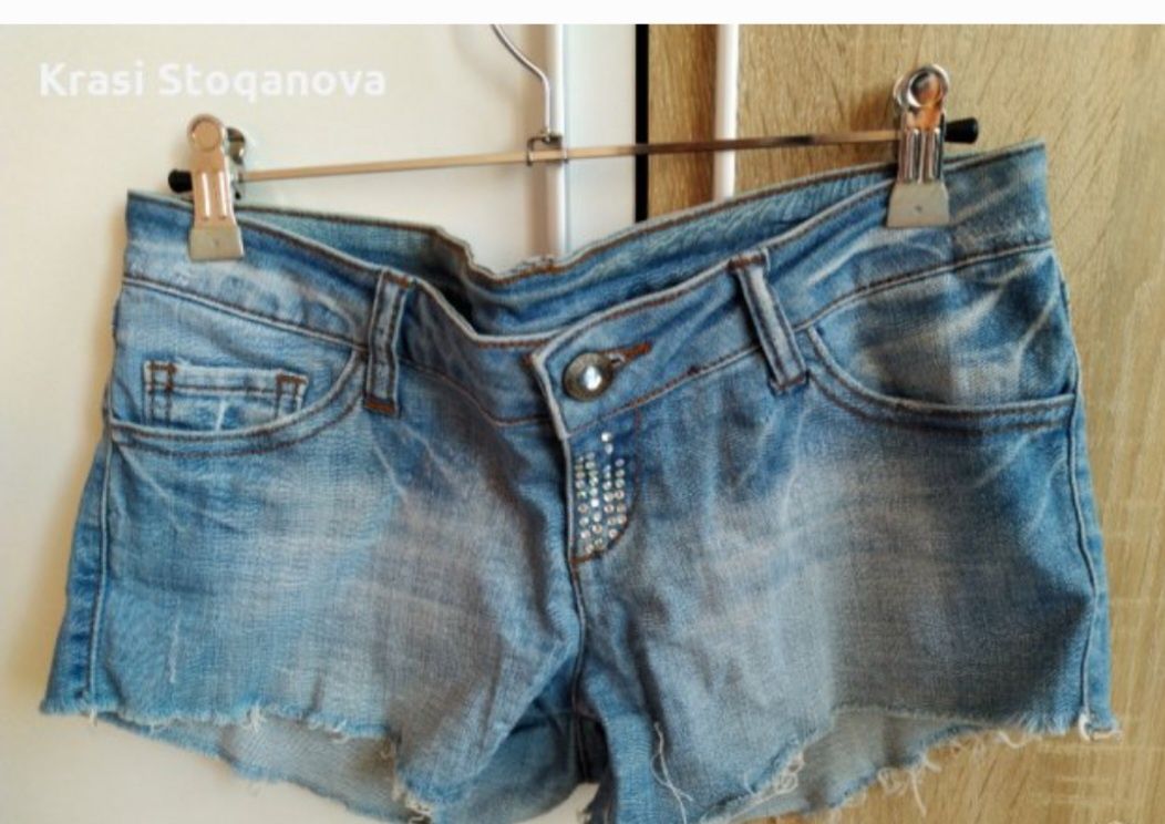 Къси Дънки Различни Модели / ЛЯТНА РАЗПРОДАЖБА