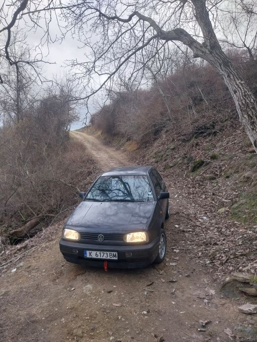 Голф 3 1.8 90 кн