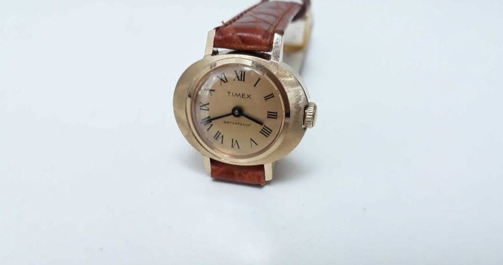 Ceas Mecanic Timex Dama , Placat cu aur