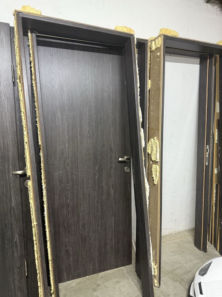 Интериорни врати