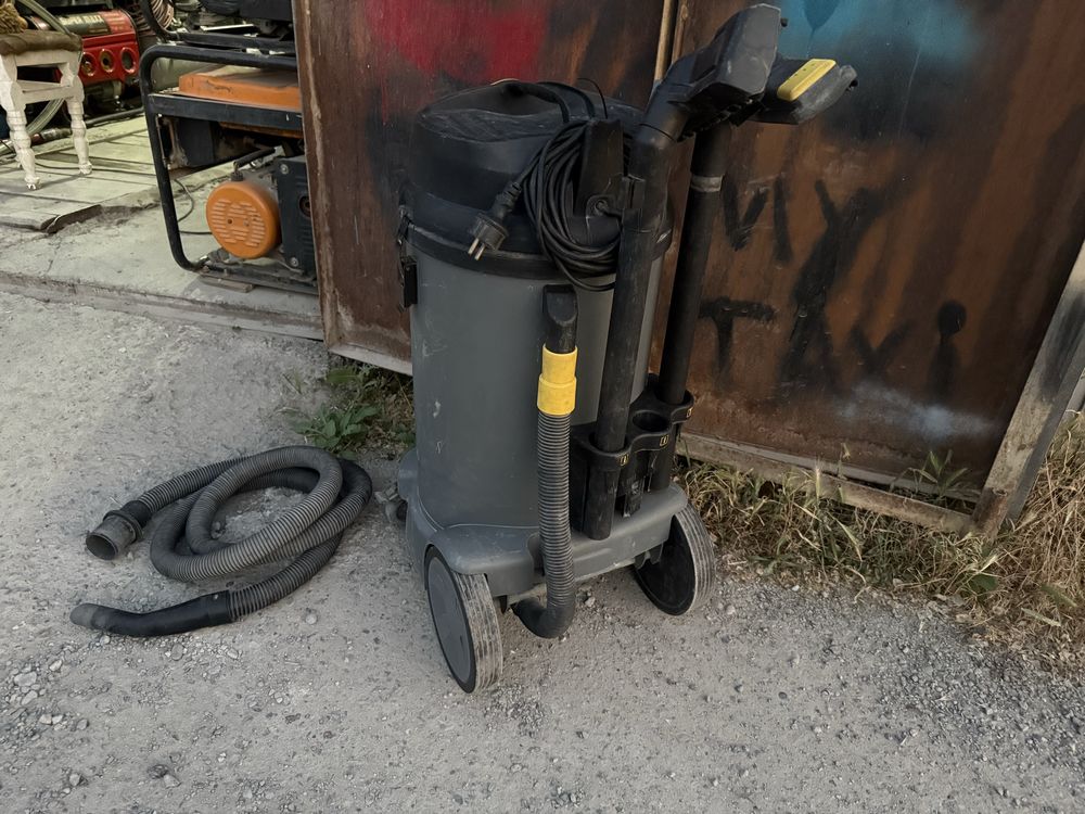 * Karcher NT 48/1 оригинальный мощный профессиональный пылесос