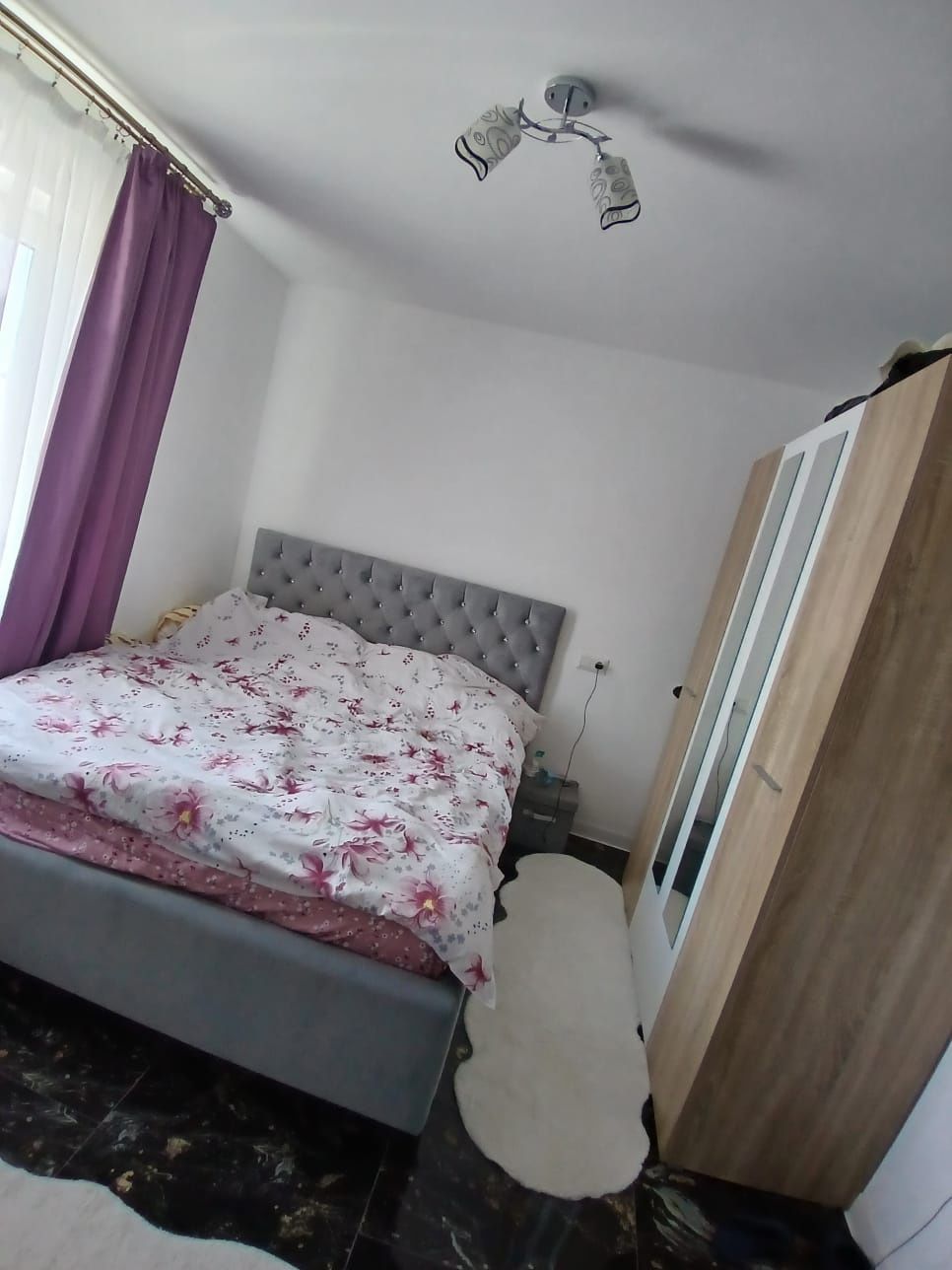 Vand  schimb Casa moderna  15 ari ap 2 cameri  plus diferența