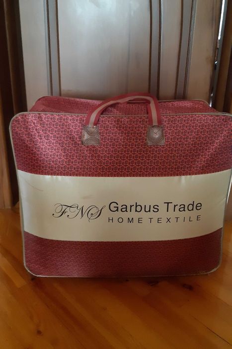 Прoдам одеяло двухспальное теплое антиаллергенное новое.