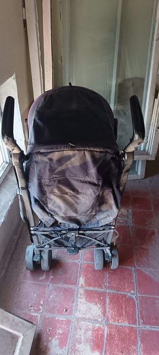 Ehtiyot qismlaridan foydalanish maqsadida bolalar aravachasi sotiladi.