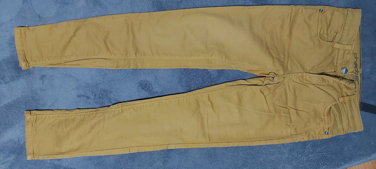 Сет от 4 части-дънки/спортен панталон/, джинси и 2 бр.блузки