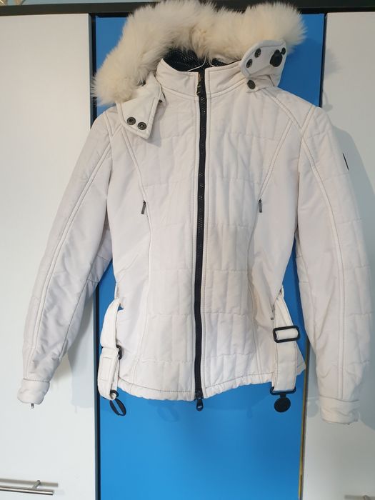 Geacă  groasă impermeabilă