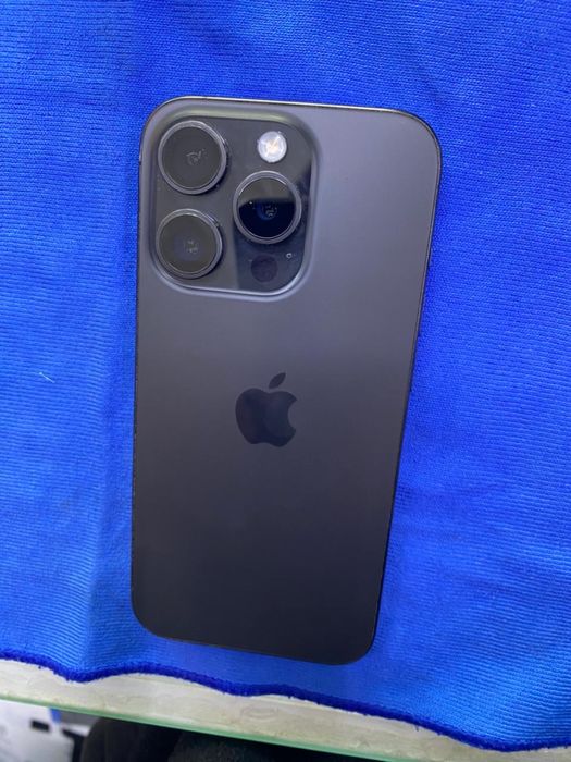 Iphone 15pro в хорошем состоянии