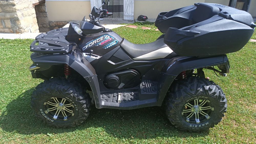 Vând ATV Cf Moto Cforce 550
