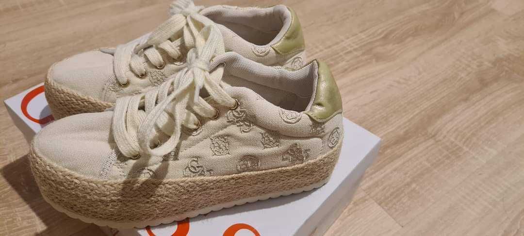 Оригинални еспадрили GUESS