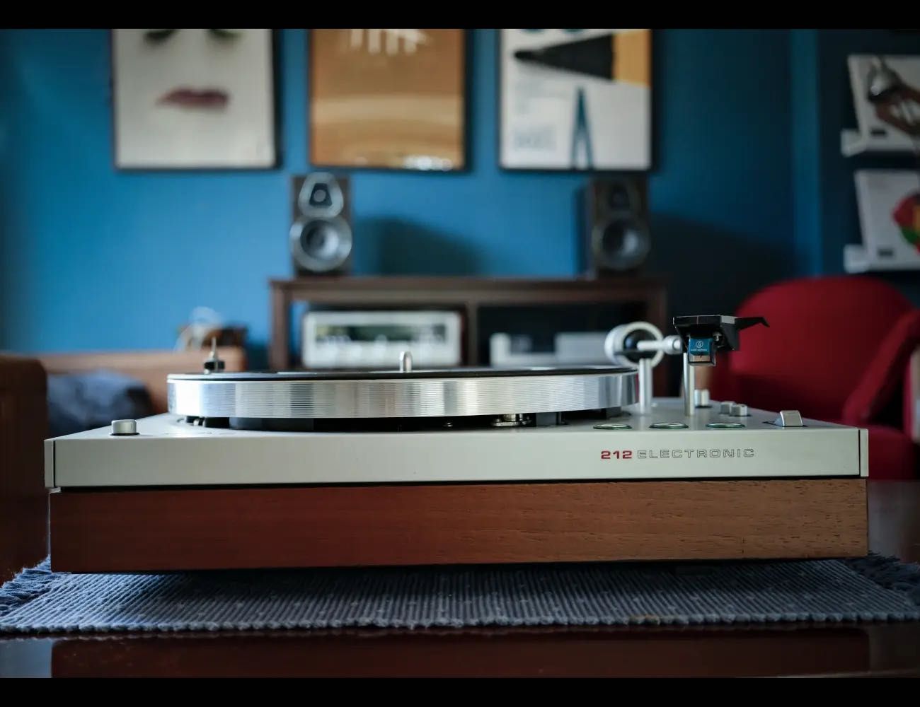 Philips GA 212 – колекционерски грамофон, Made in Holland