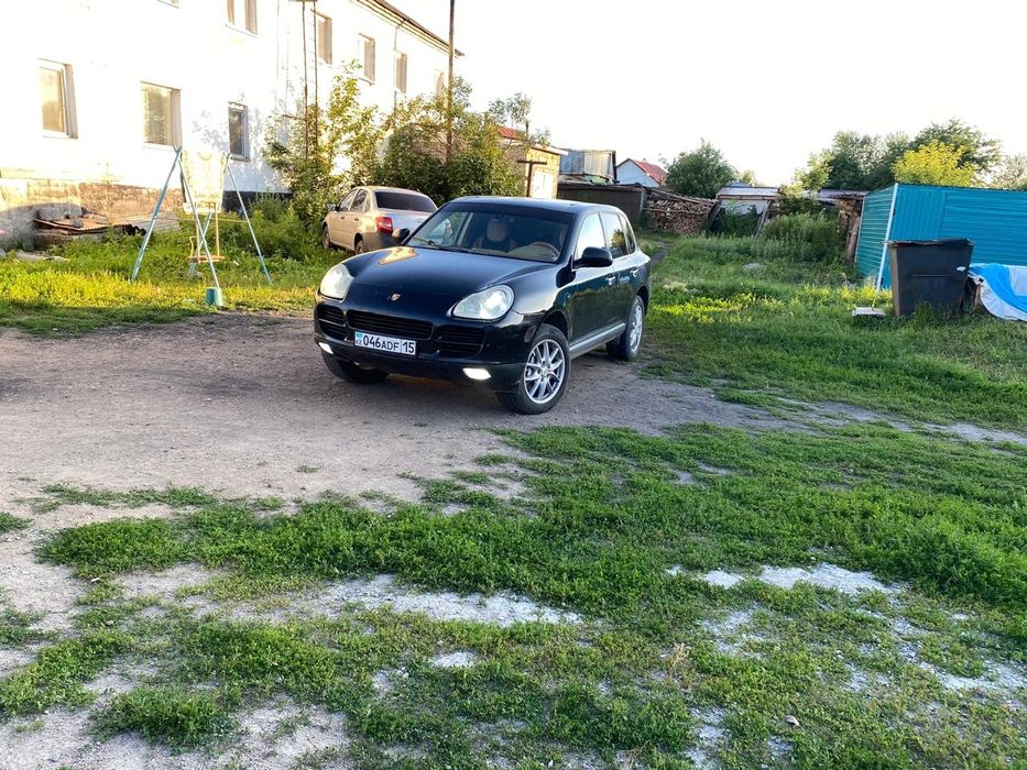 Продам порш каен
