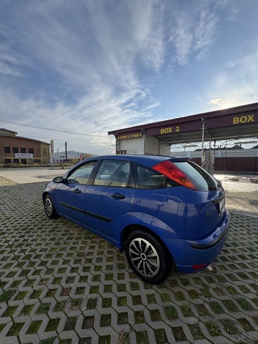 Ford Focus 1 -2001