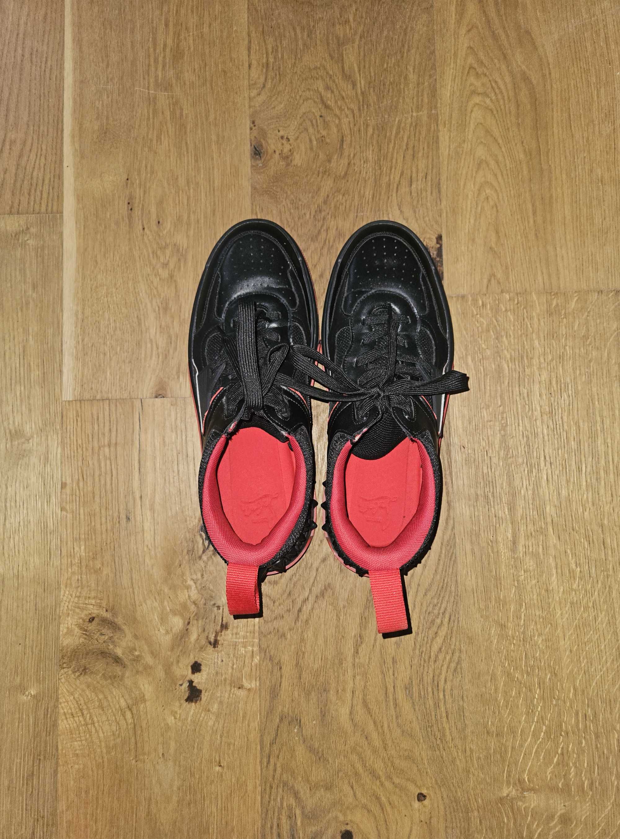 Обувки Christian Louboutin Astroloubi