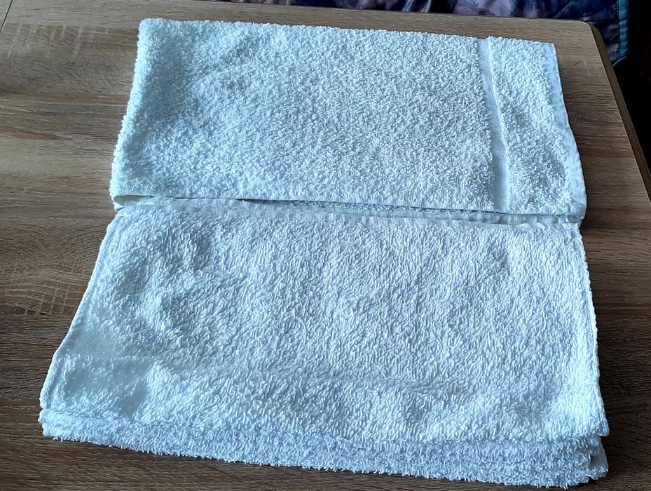 Две хавлиени кърпи за фитнес и 6бр малки