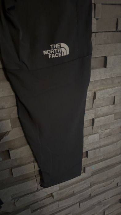 Pantaloni the north face noi