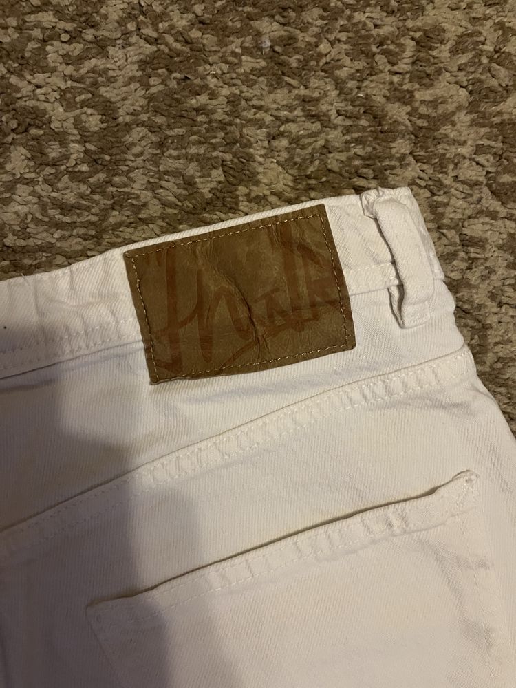 Къси дънки ZARA!