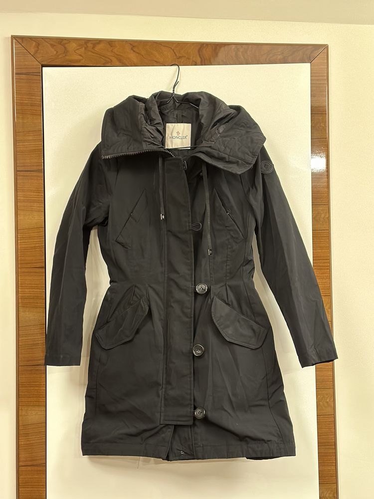Зимно оригинално яке Moncler