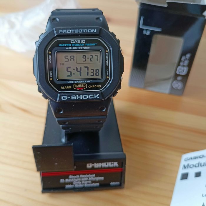 нов Casio g shock dw5600 reissue на оригиналният дизайн от 1983-та