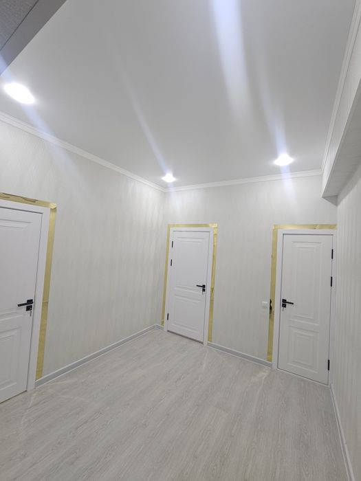 1 хоналик квартира 4-каватдан сотилади.Ор: Фатзобод Чорраха, Азимед