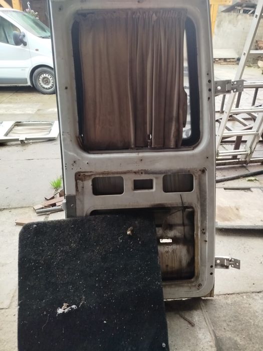 Usa spate Mercedes Sprinter