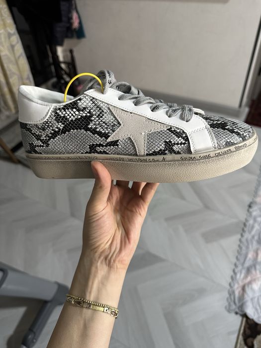 Продам новые кеды