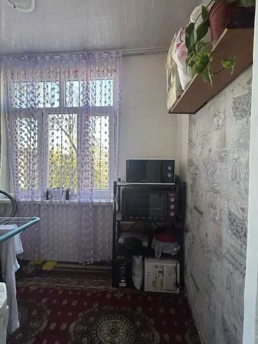 СРОЧНО !!! Продается квартира в Яшнабаде 2/2/4 (48 кв/м ) Авиасозлар 3