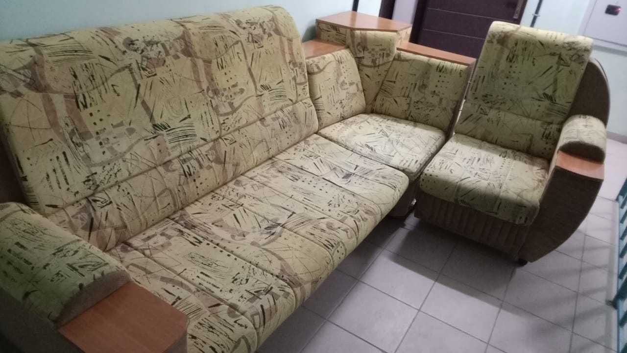 угловой диван б/у