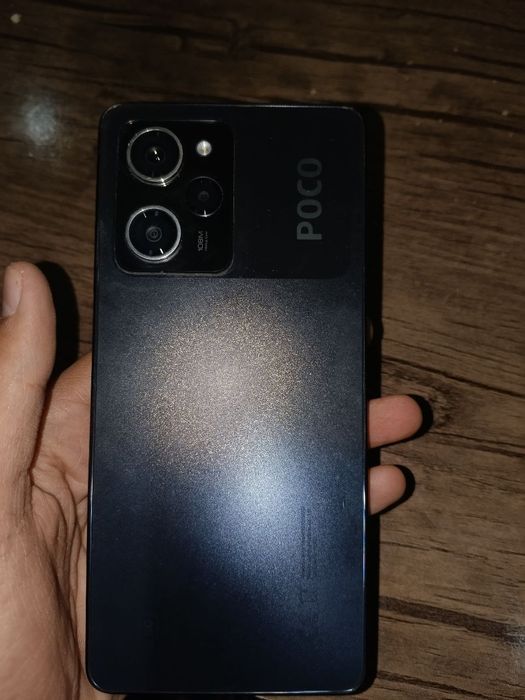pocox5pro8/258 gb