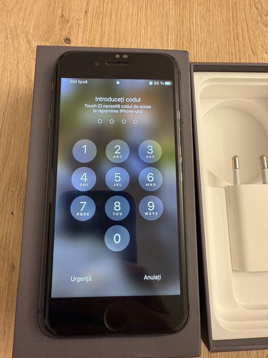 Telefon iphone 8