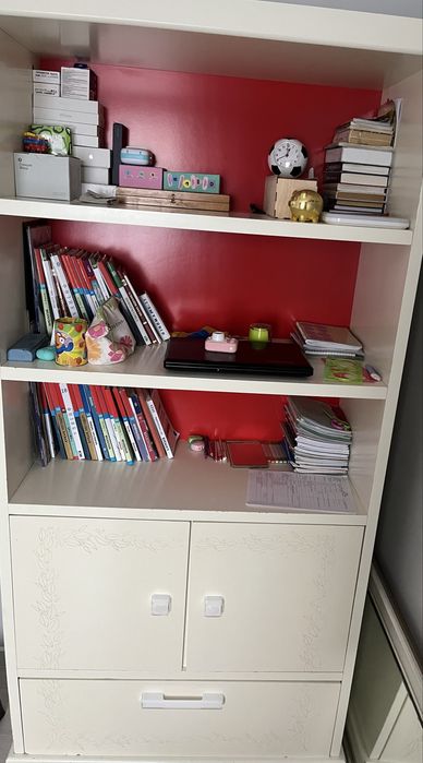 Шкаф большой для дома