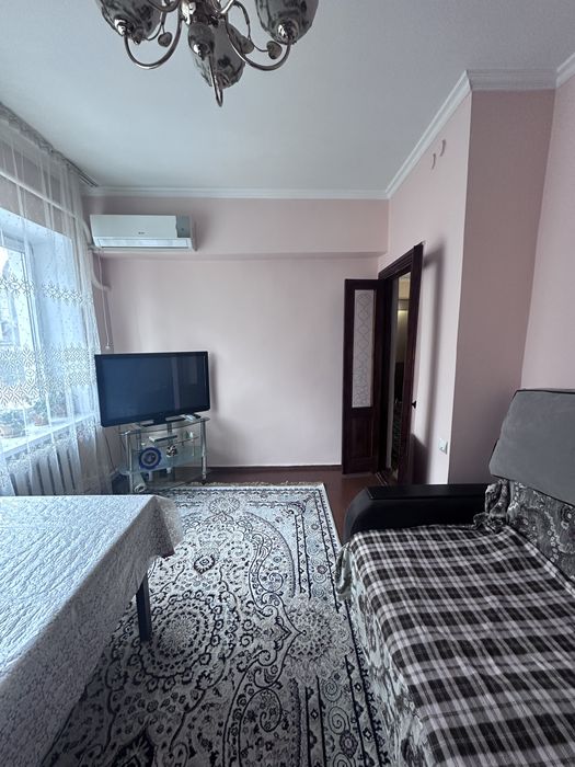 Продаем 3-х комнатную квартиру срочно!