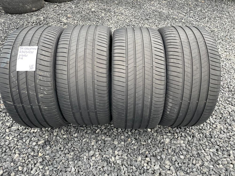 Anvelope vara  295/35/21 Bridgestone