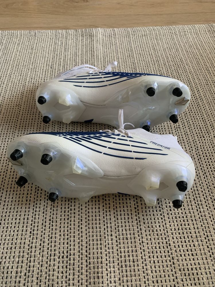 Adidas Predator Бутонки