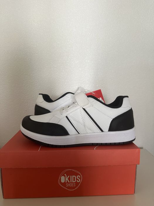 Кроссовки новые, 37р. Турция