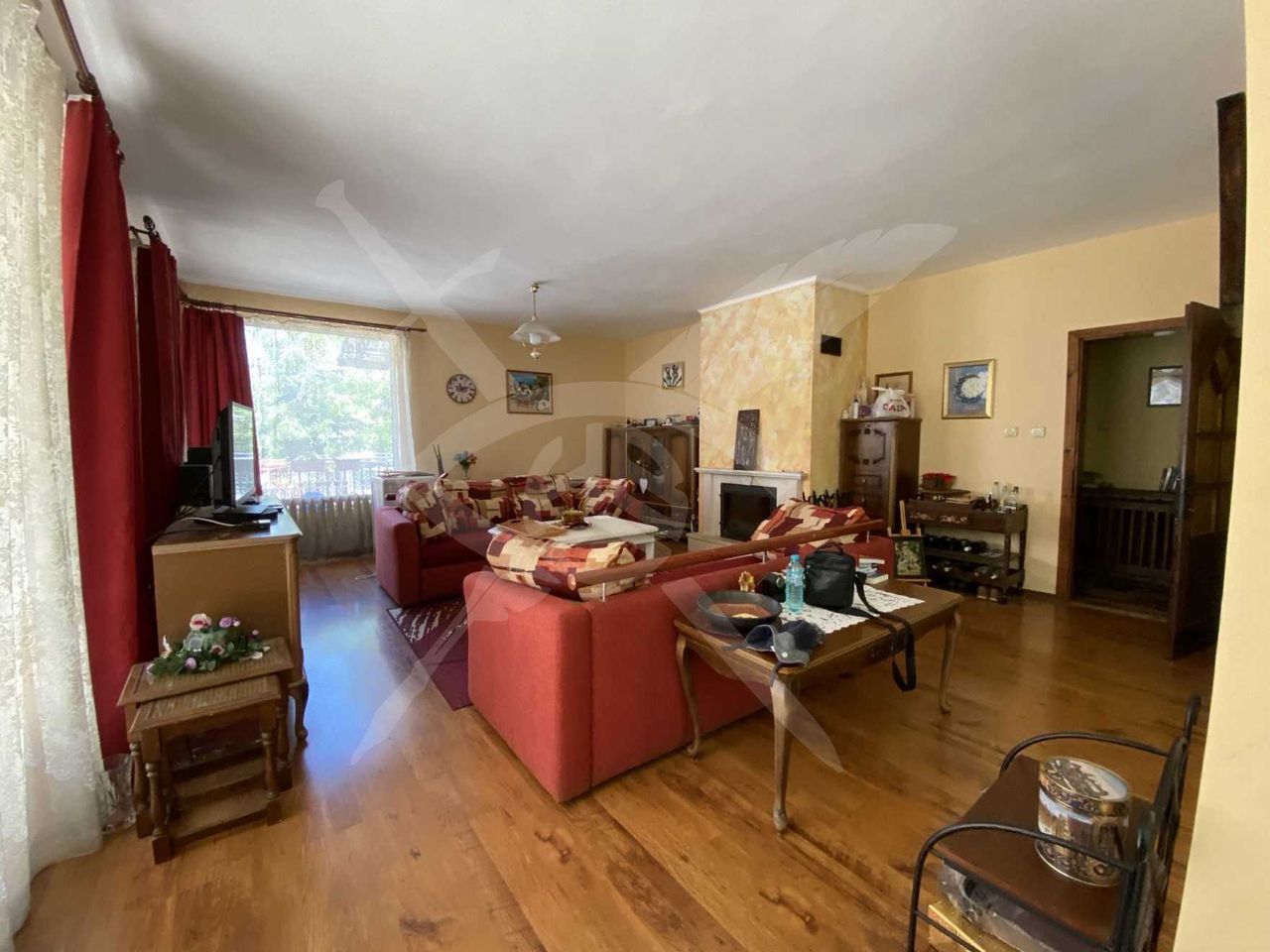 Продава се Къща в Варна, Бриз - 420 кв.м за 846 €/кв.м - Снимка #3