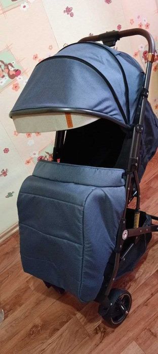 Продам коляску-трансформер