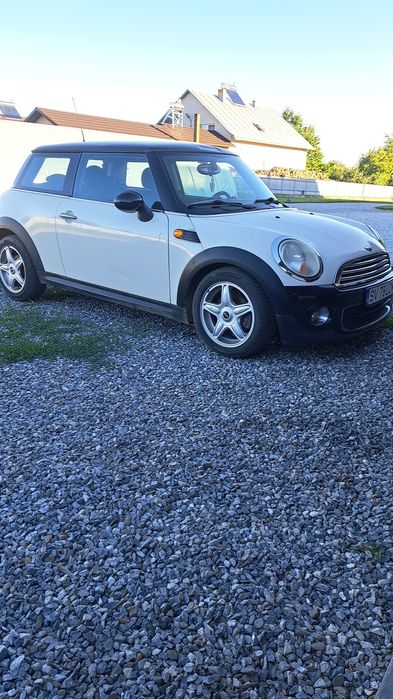 Vând urgent mașină Mini Cooper