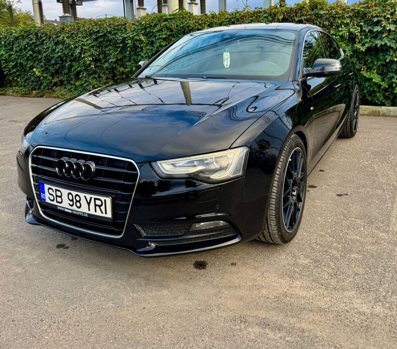 Se vinde Audi A5 3.0D, an 2014, automat. 

- Este mașina personală.