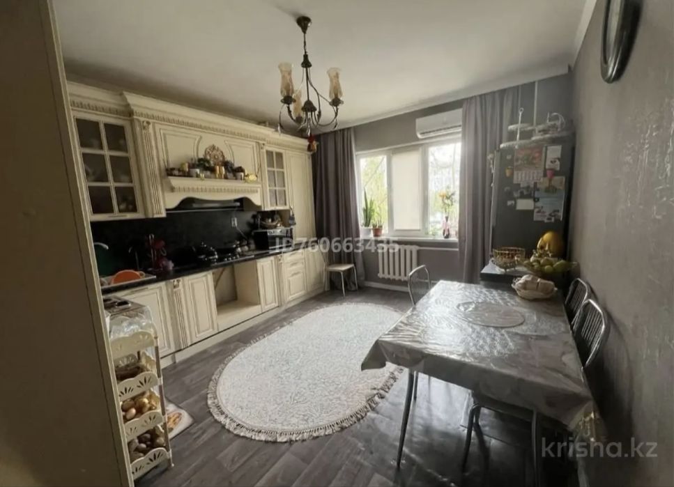 Продается кухонный гарнитур