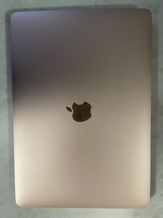 Macbook Air 13 Retina 2020 Gold - Intel i3 8GB RAM DDR4 256 SSD