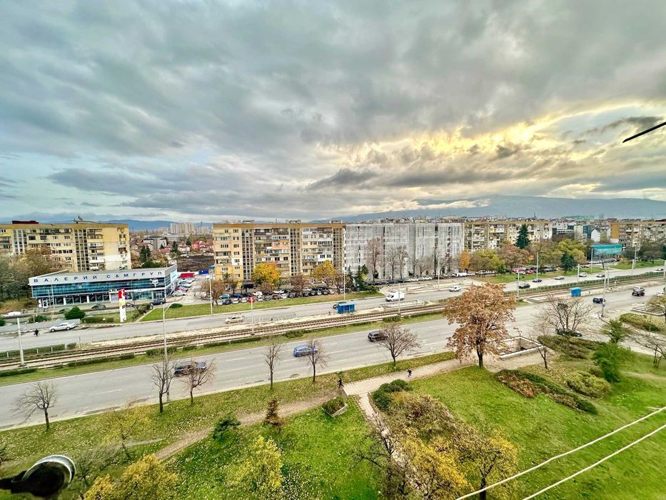 Двустаен апартамент за продажба в Сухата река