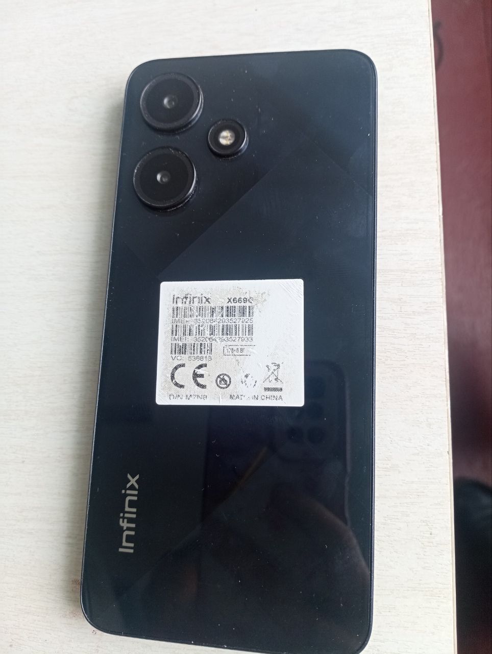 Infinix 30 sotiladi holat alo xotirasi 16/128gb n