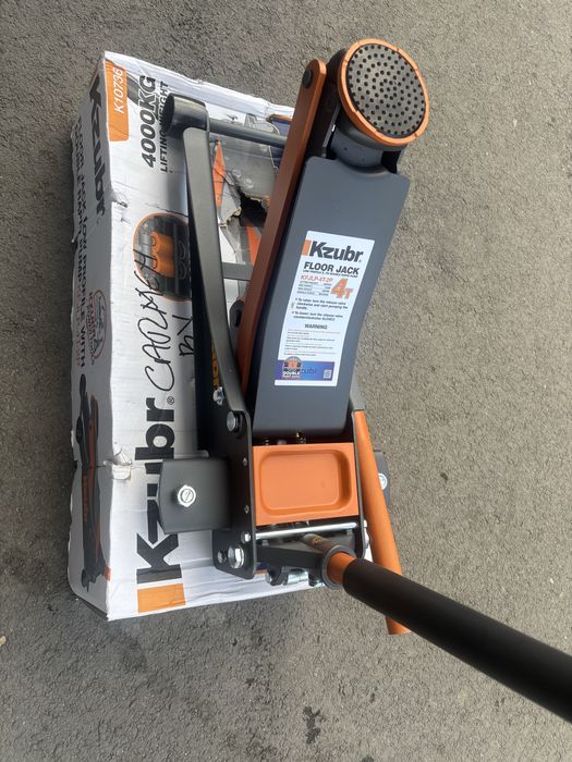 Cric auto 4T tip crocodil .