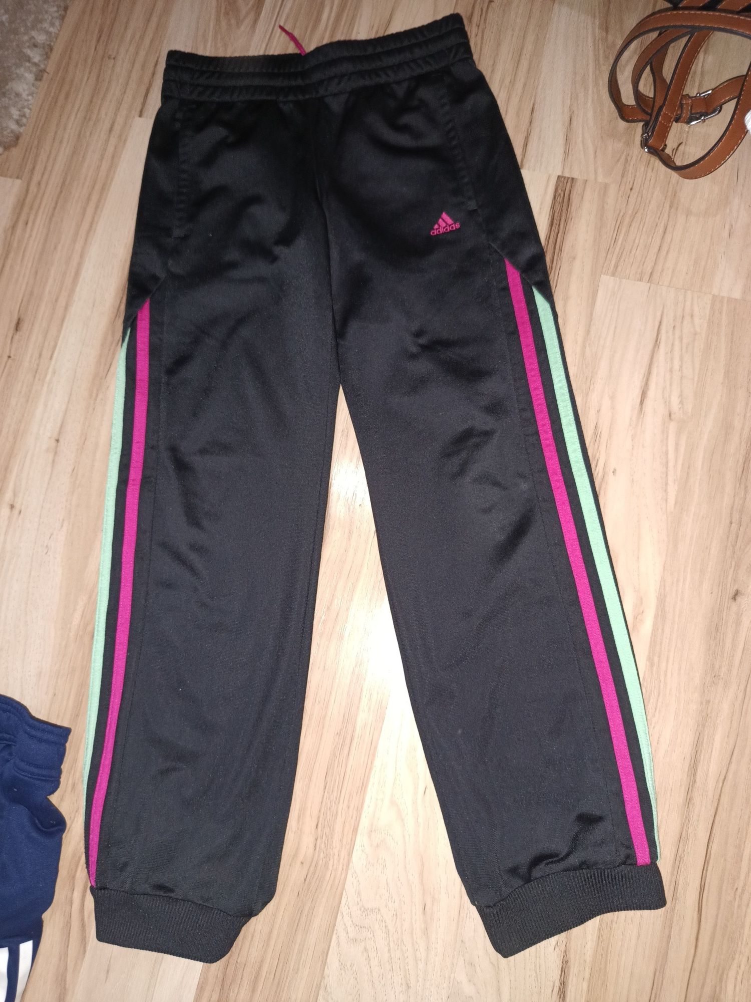 Pantaloni trening Adidas