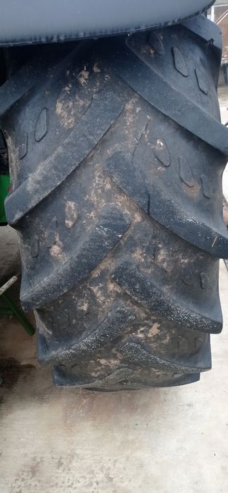 Cauciucuri tractor mare