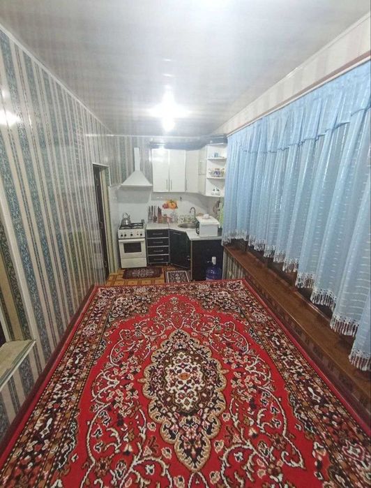 4 хоналик квартира 1 этаж , шарк 1 , бозорча