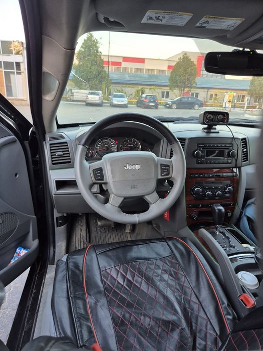 Vând jeep grand cherokee 2008 impecabilă