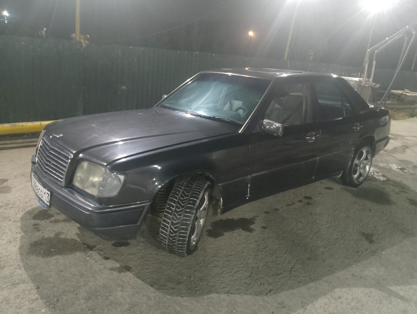 Продам Мерседес 124