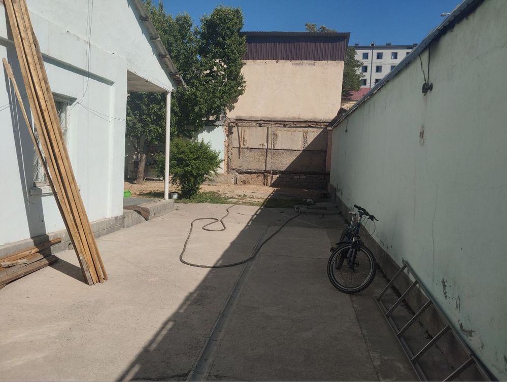 Продается участок в М. Улугбеке